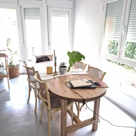 The Station Дом отдыха *